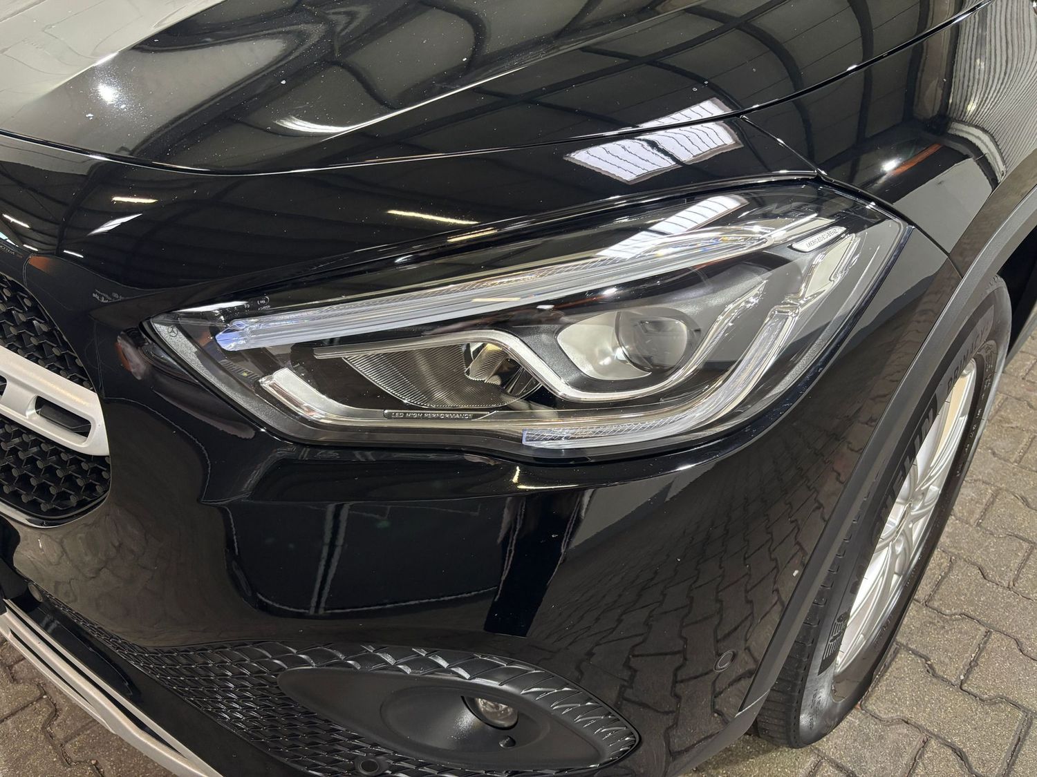 Fahrzeugabbildung Mercedes-Benz GLA 220 d#MBUX#LED#Kamera