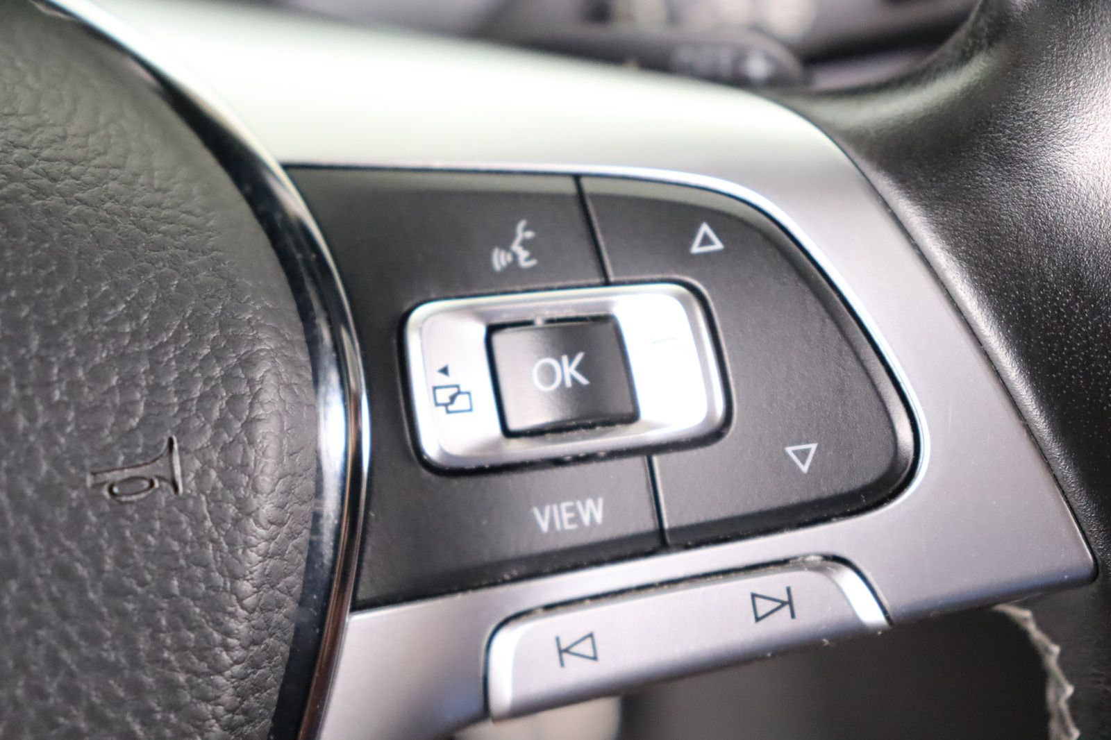 Fahrzeugabbildung Volkswagen Touareg * Standhzg./-lüftung * Memory * Matrix R