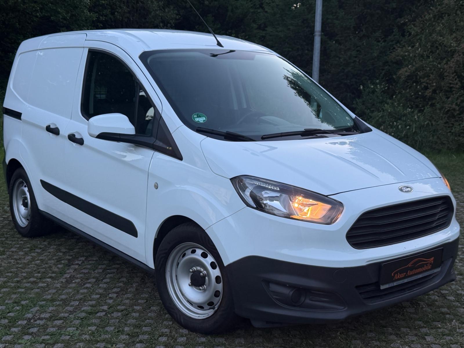 Ford Transit Courier Benziner *Euro6 *USB *El.Fenster