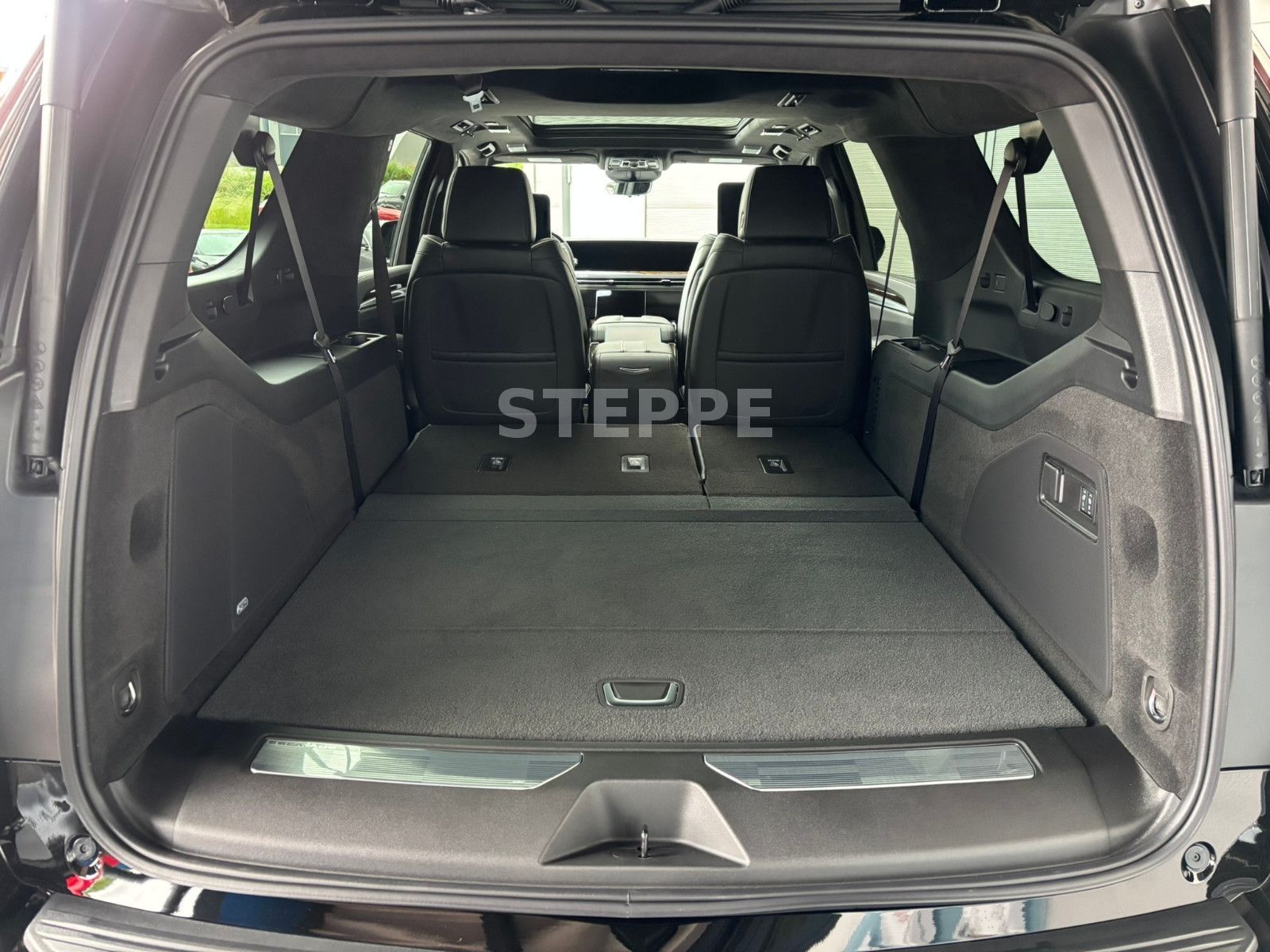 Cadillac Escalade FACELIFT MY25 6.2 V8 ESV Sport Platinum