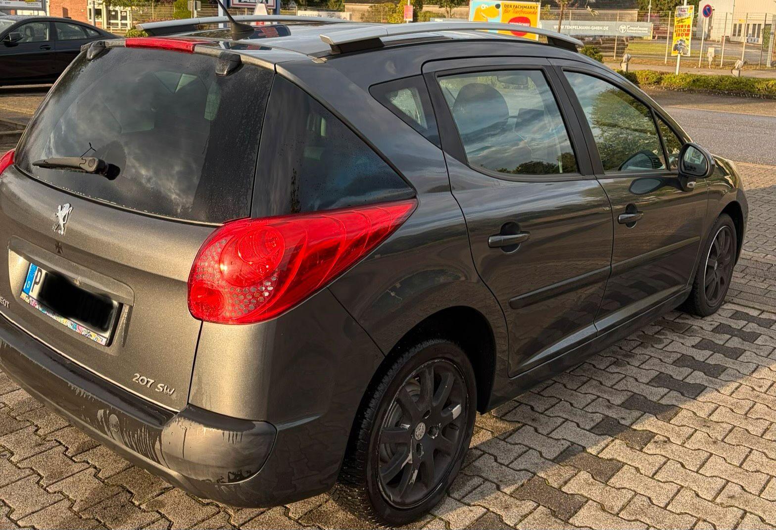 Peugeot 207 2009 — photo 8