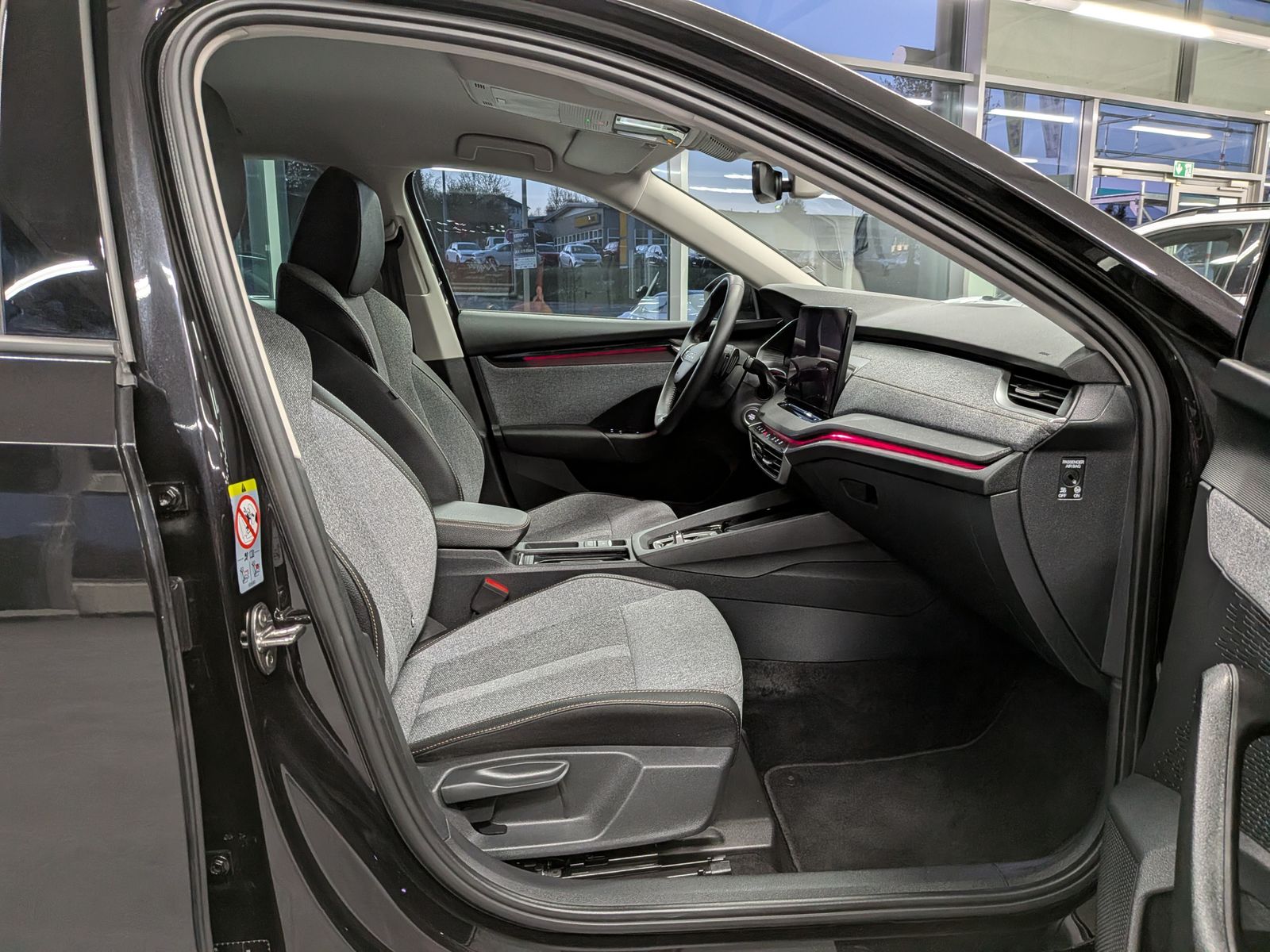 Fahrzeugabbildung SKODA Octavia 1.5 TSI mHEV DSG ACC Style-Paket AHK 17"