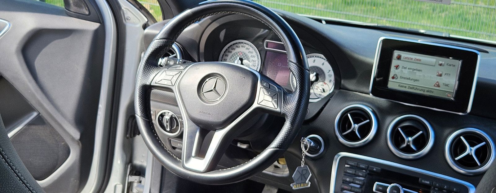 MERCEDES-BENZ A 180 W176 BlueEfficiency Navi SHZ 2.Hand