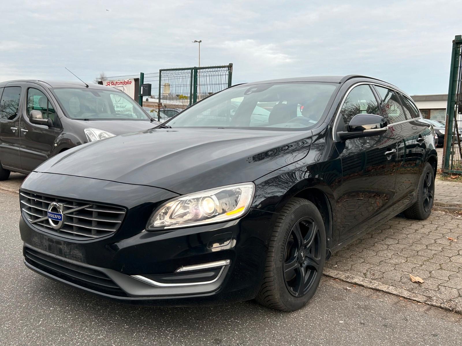 Volvo V60 Kombi Momentum Leder Xenon Navi klima