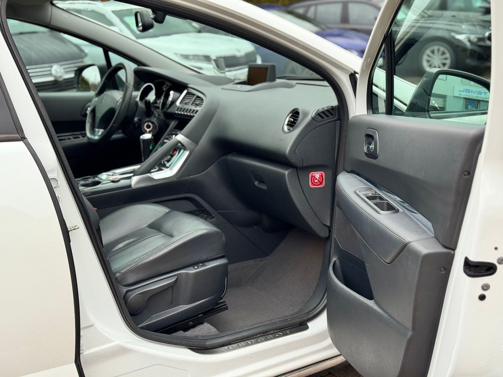 PEUGEOT 3008, 2011, Diesel, 163 PS