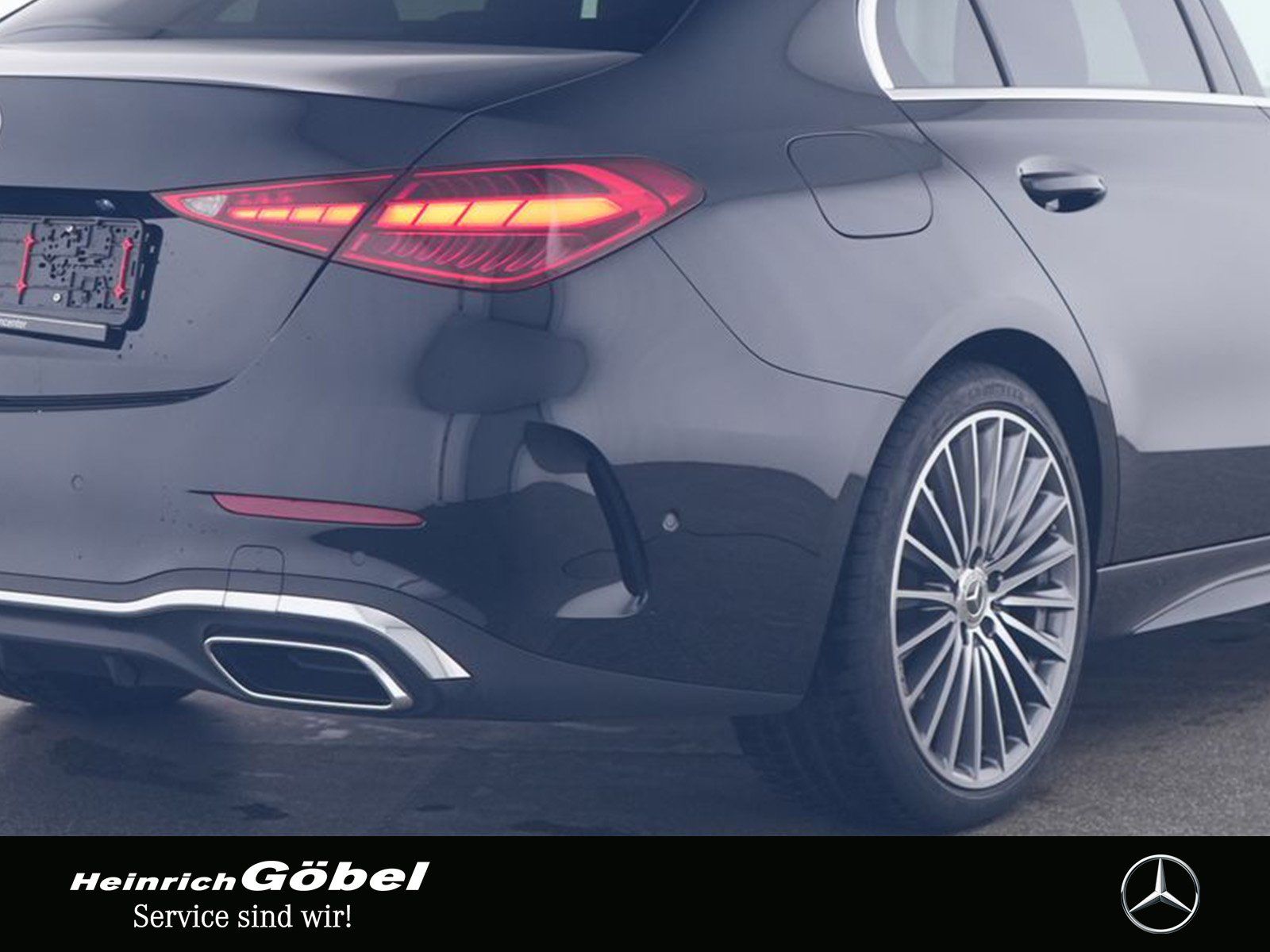 Fahrzeugabbildung Mercedes-Benz C 180 AMG+TOTWINKEL+LED+KAMERA+CARPLAY+LENKRADHZ