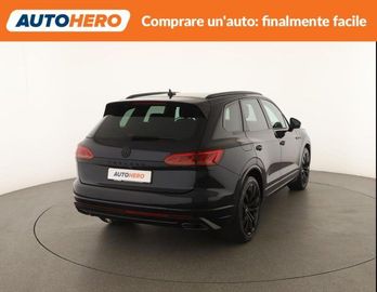 Volkswagen Touareg - 5