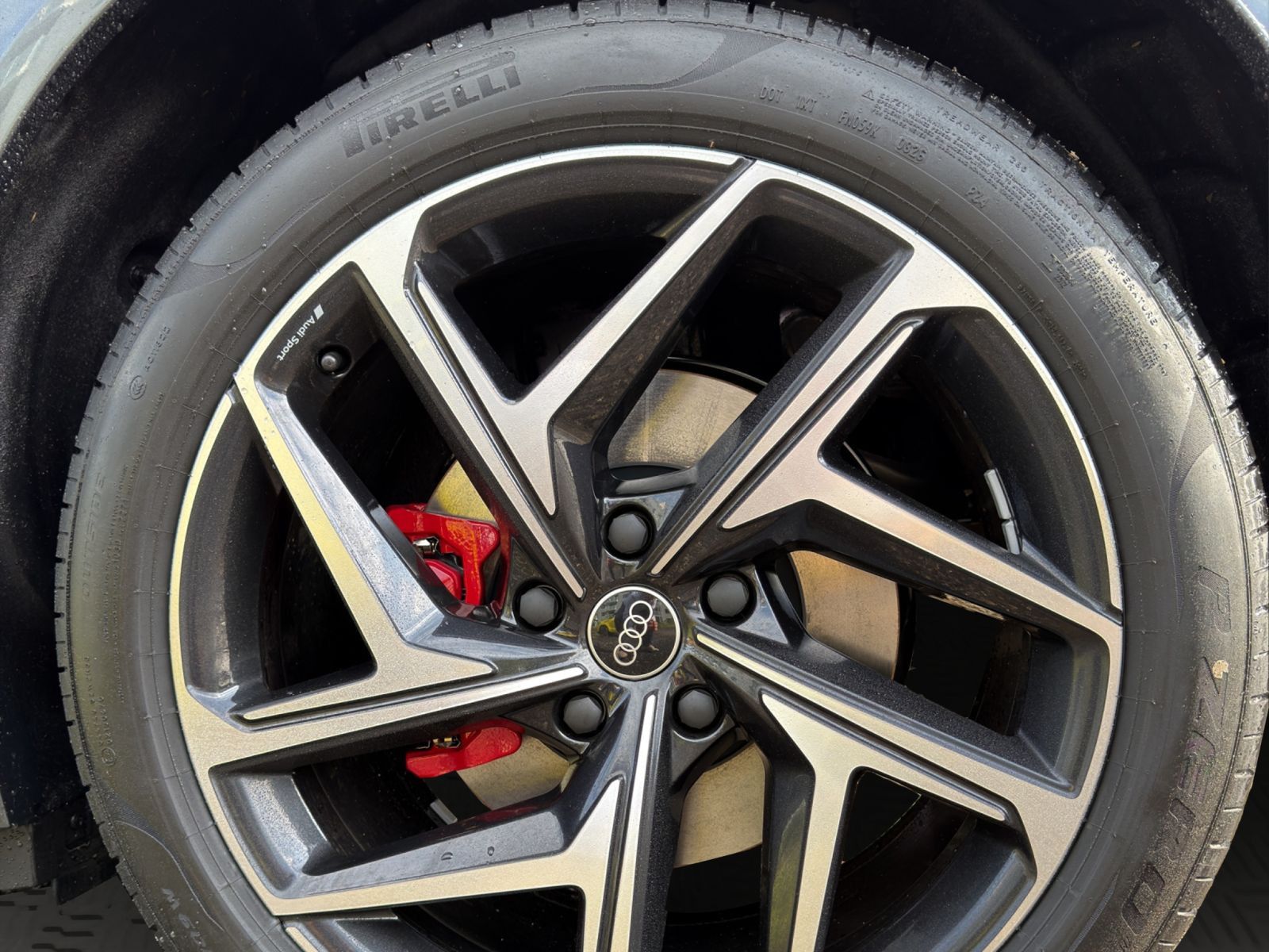 Audi SQ6 e-tron - Bild 20