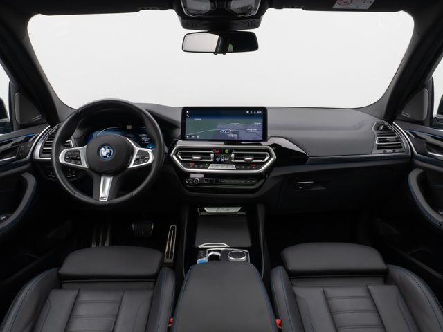 Foto Nummer 39: BMW iX3