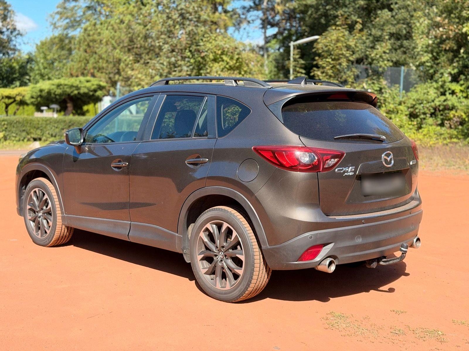 Mazda CX-5 2015 — rear view