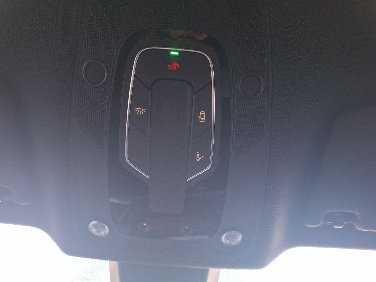 Fahrzeugabbildung Audi Q5 50 TDI quattro S-line Matrix AHK Navi AVC RFK