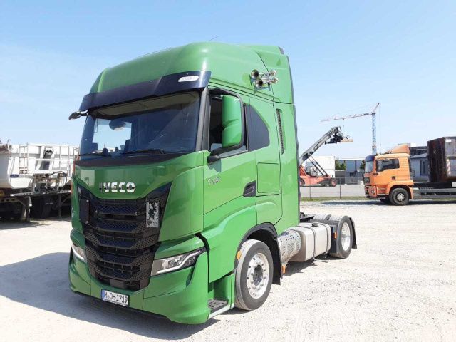 Iveco Stralis AS440S5IT/FP LT/Miete in Deutschland