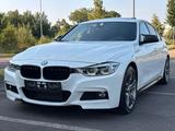 BMW 320 d M SPORT PAKET*HEAD UP*LED*CAMERA*GARANTIE* - BMW 320 in Essen