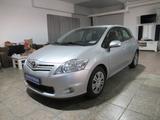 Toyota Auris KLIMA, 1. HAND, TÜV+ INSP. NEU - gebrauchte Toyota Auris aus dem Jahr 2010