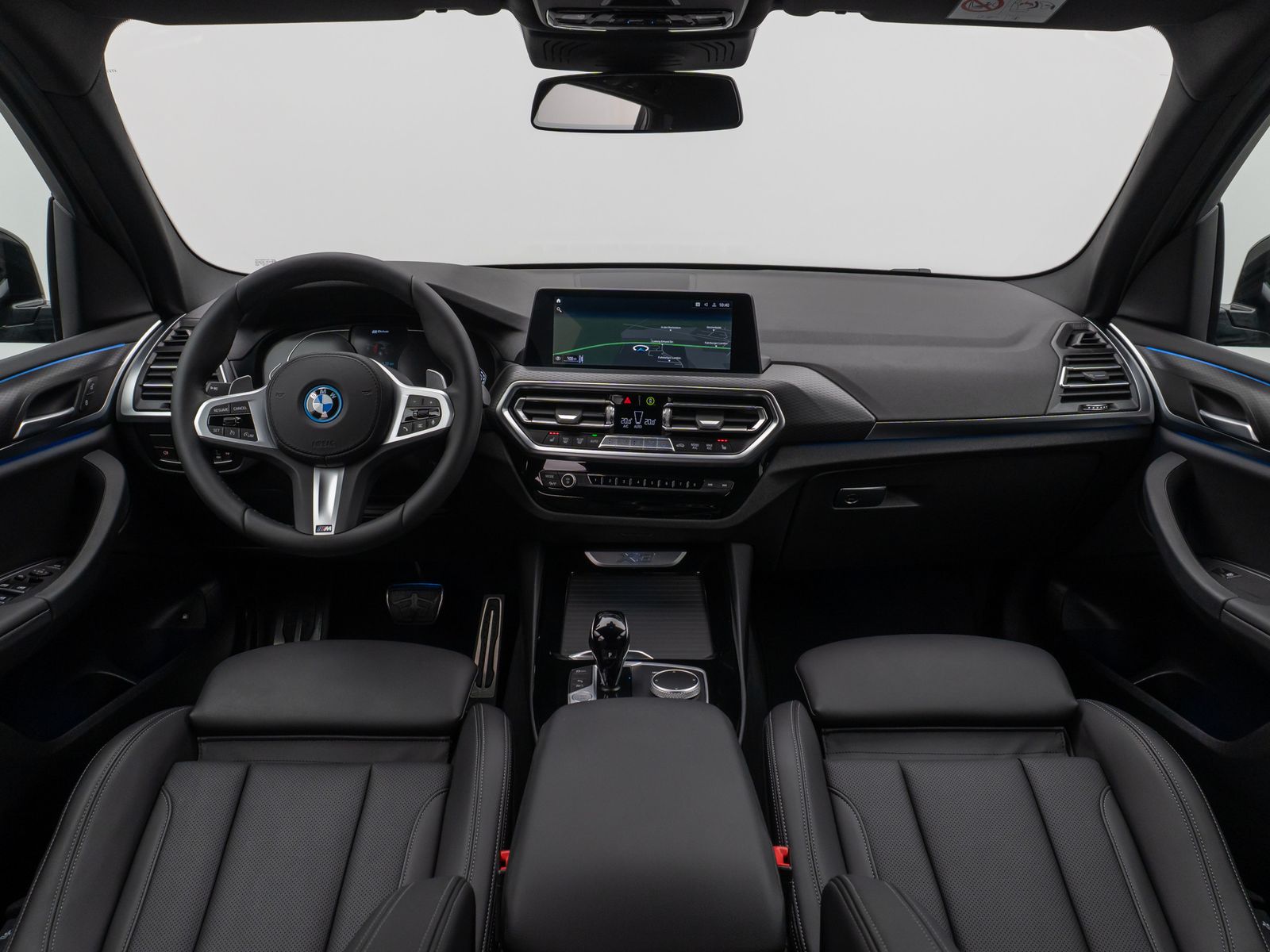 Fahrzeugabbildung BMW X3 xD30e M Sport Kamera DAB DrivAssis LED 20Zoll