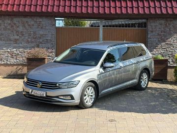 Volkswagen Passat Variant - 1