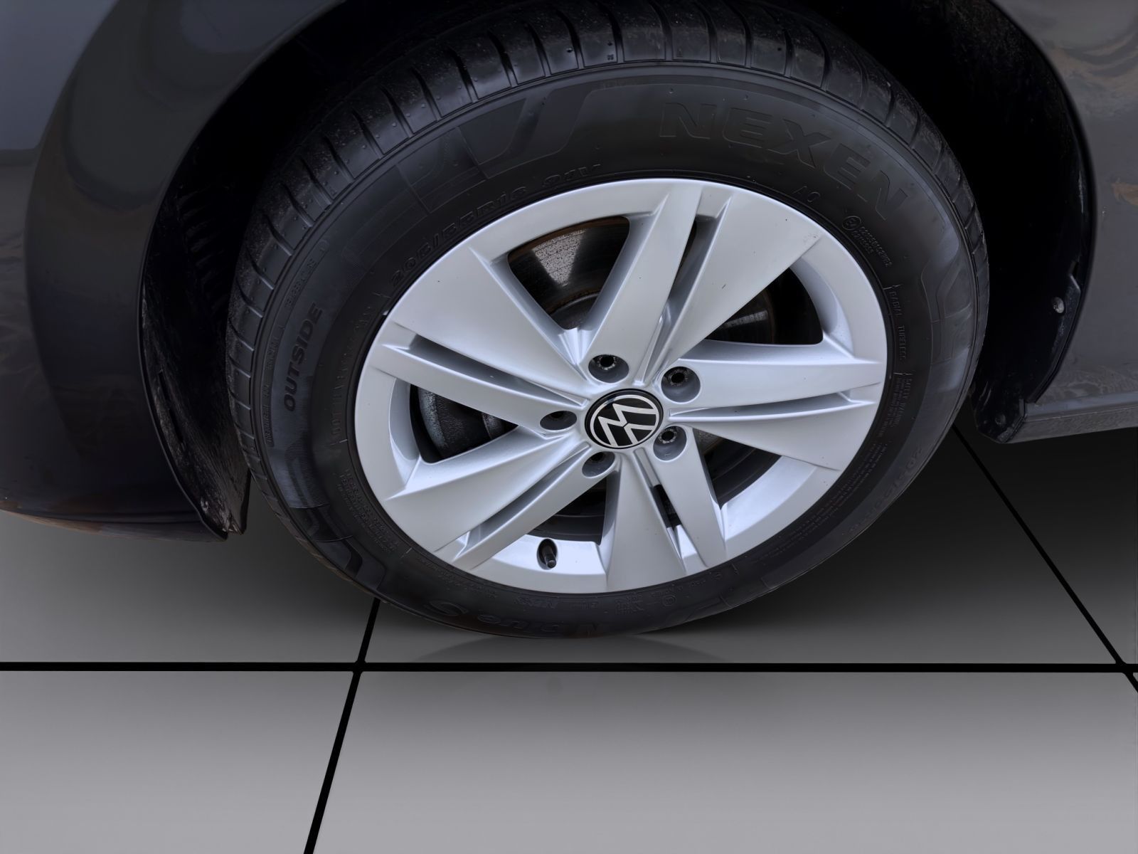 Volkswagen Golf - Bild 9
