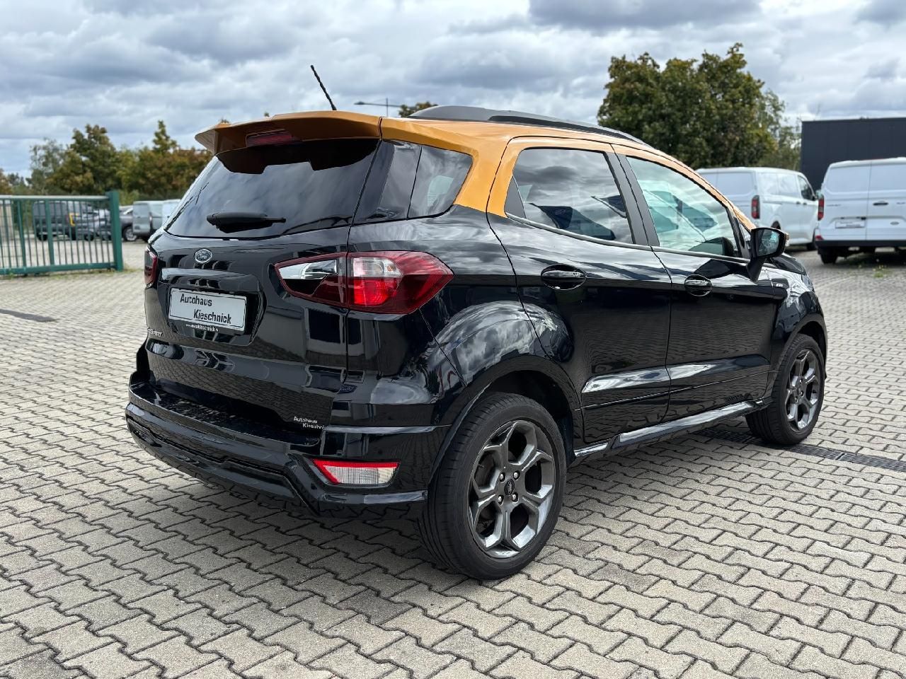 Fahrzeugabbildung Ford EcoSport ST-Line