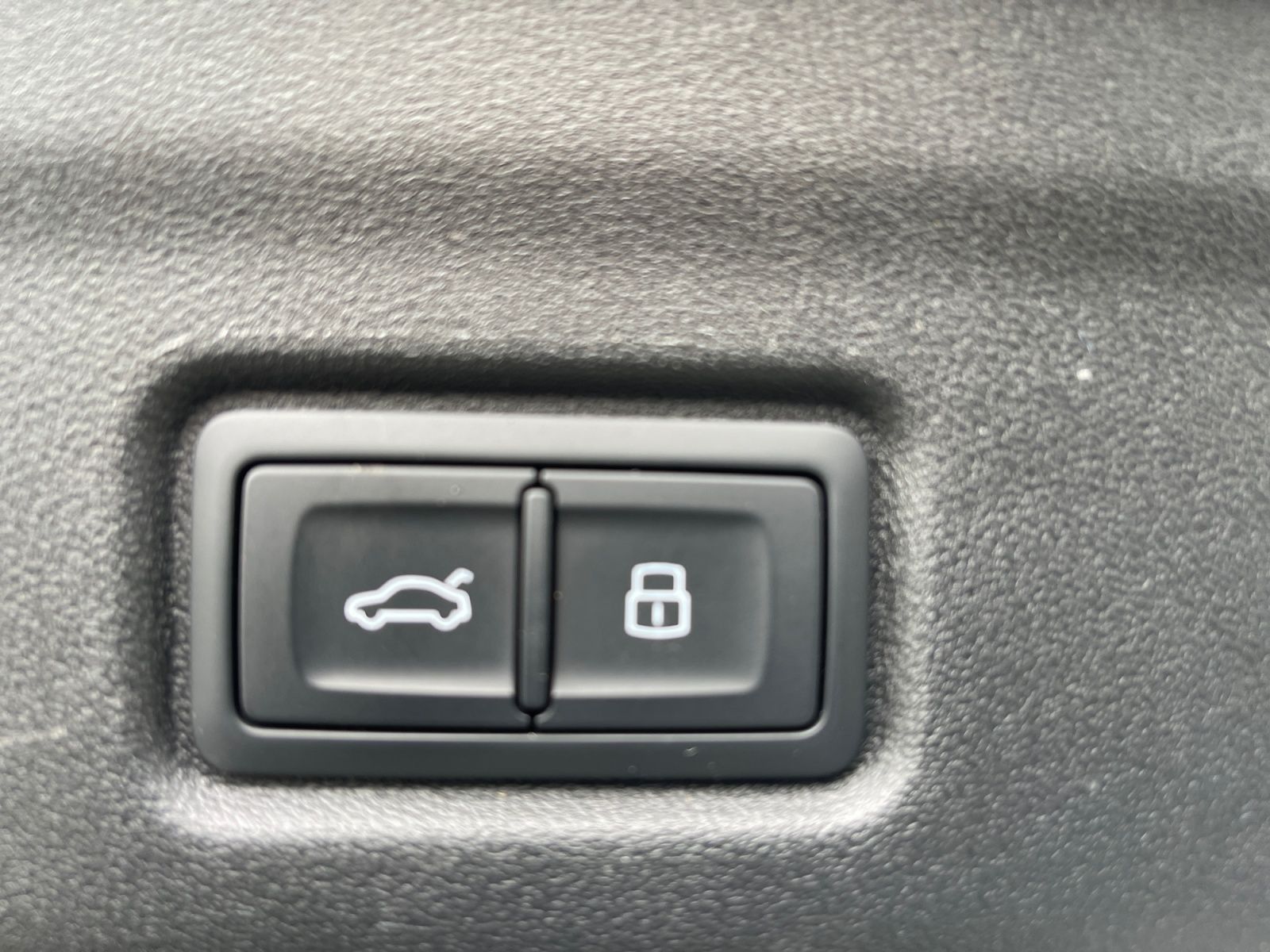 Audi SQ6 e-tron - Bild 17