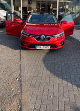 Renault Megane E-TECH Plug-In 160 Intens Grandtour I...