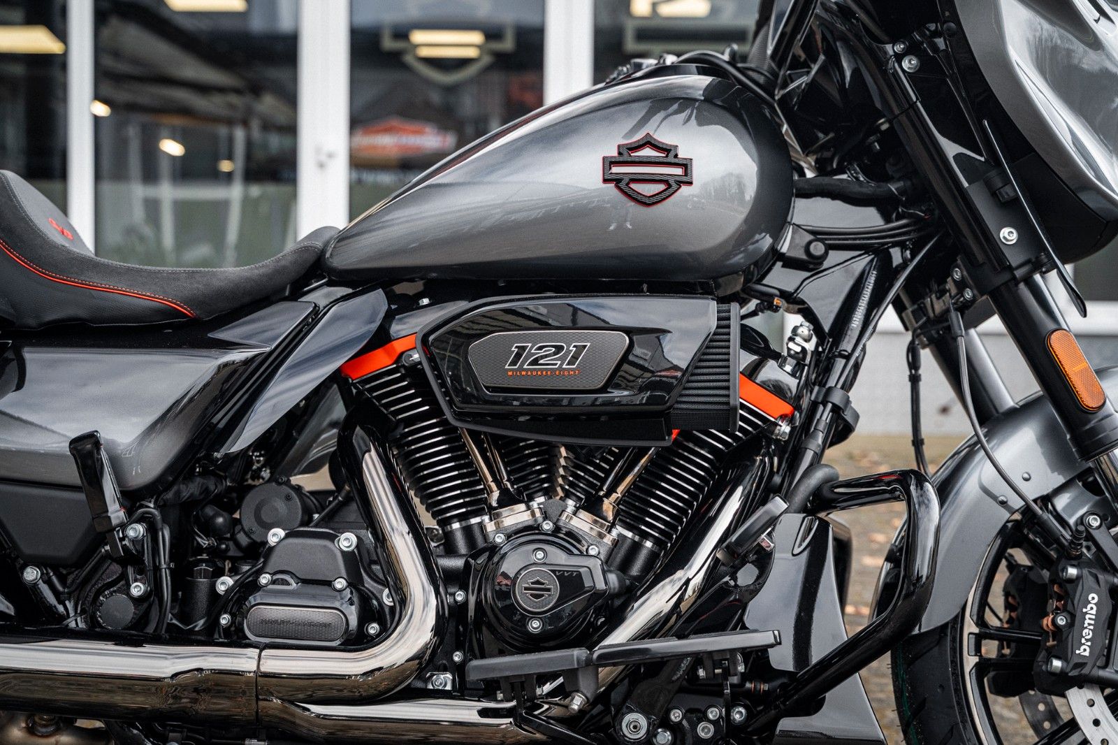 Fahrzeugabbildung Harley-Davidson CVO Street Glide  FLHXSE 121 CUI MY25 kurz. Ver.