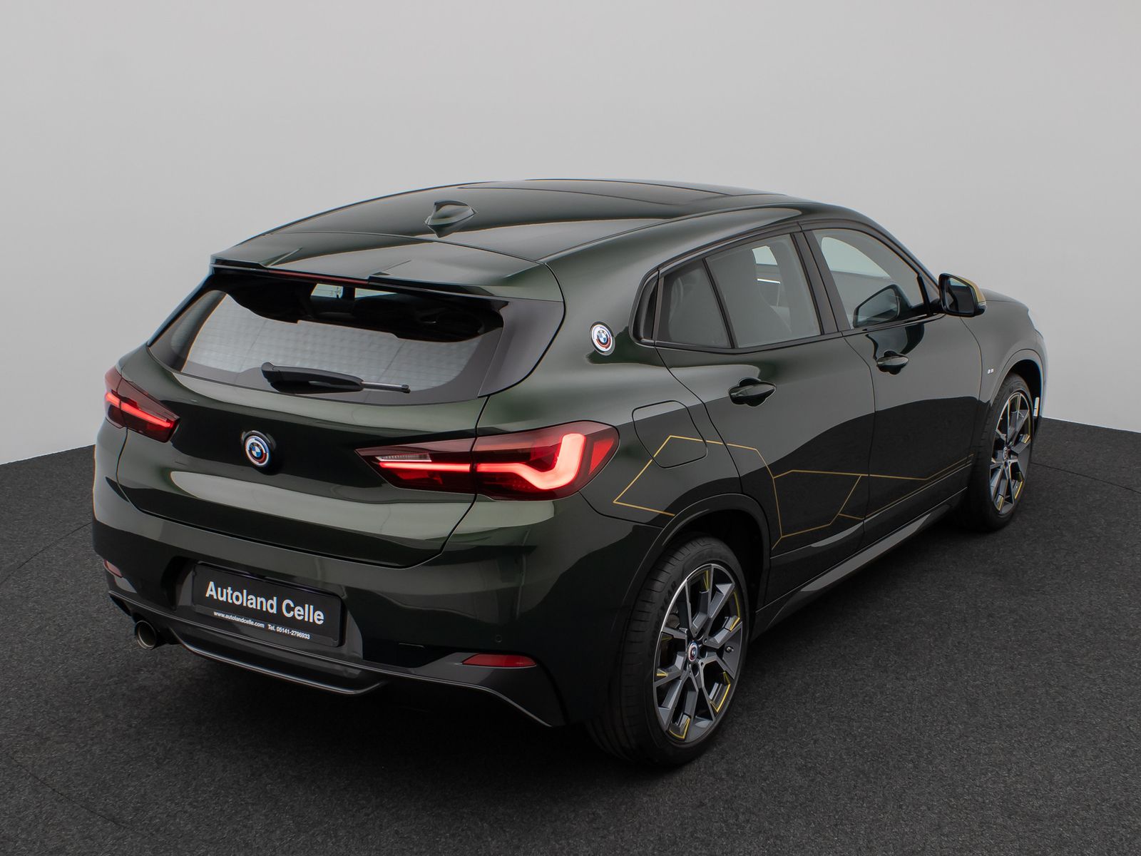 Fahrzeugabbildung BMW X2 sD18i M Sport Edition Panorama Kamera 19Zoll
