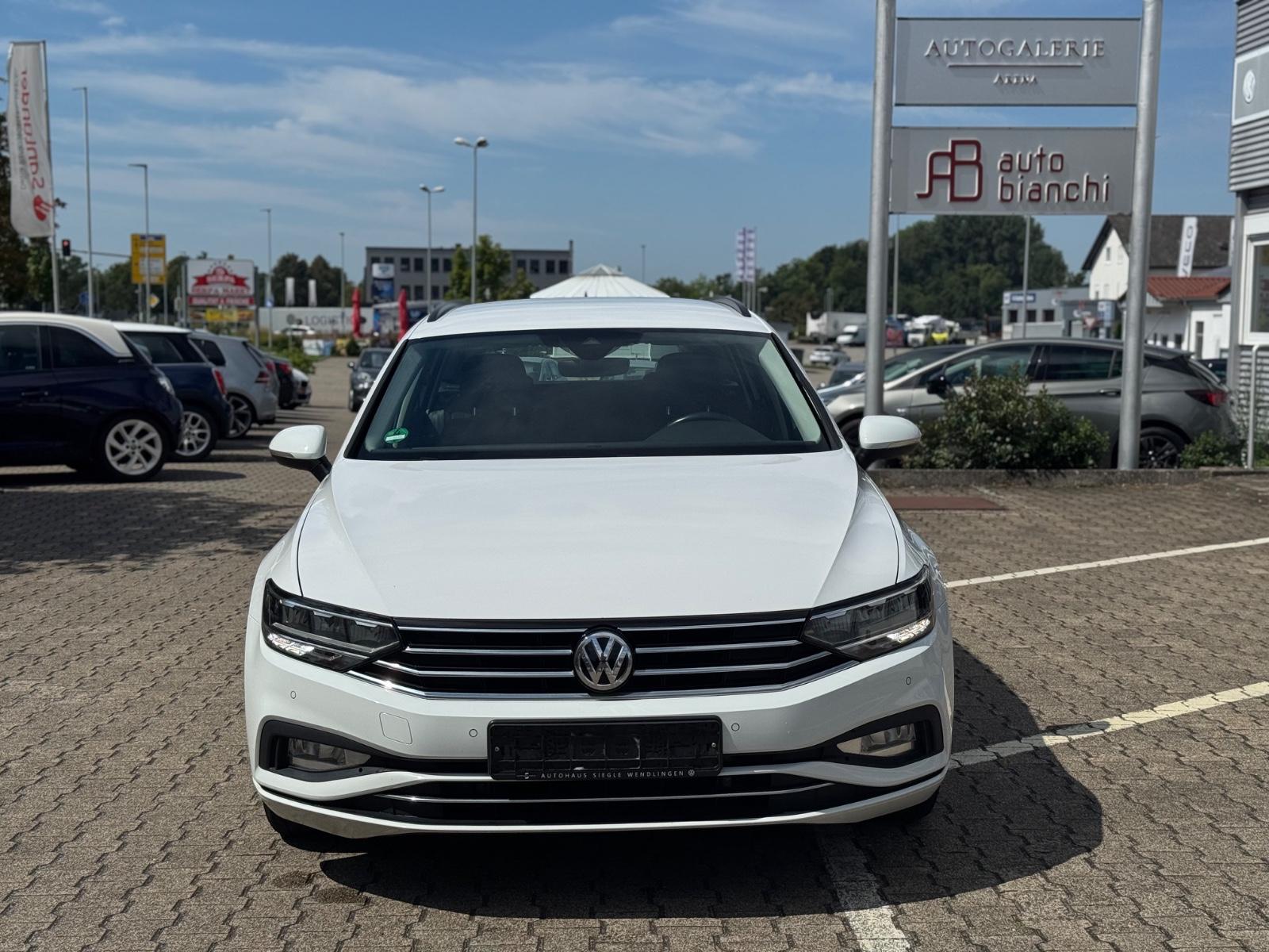 Volkswagen Passat Business *Automatik*Navi*LED*Massage