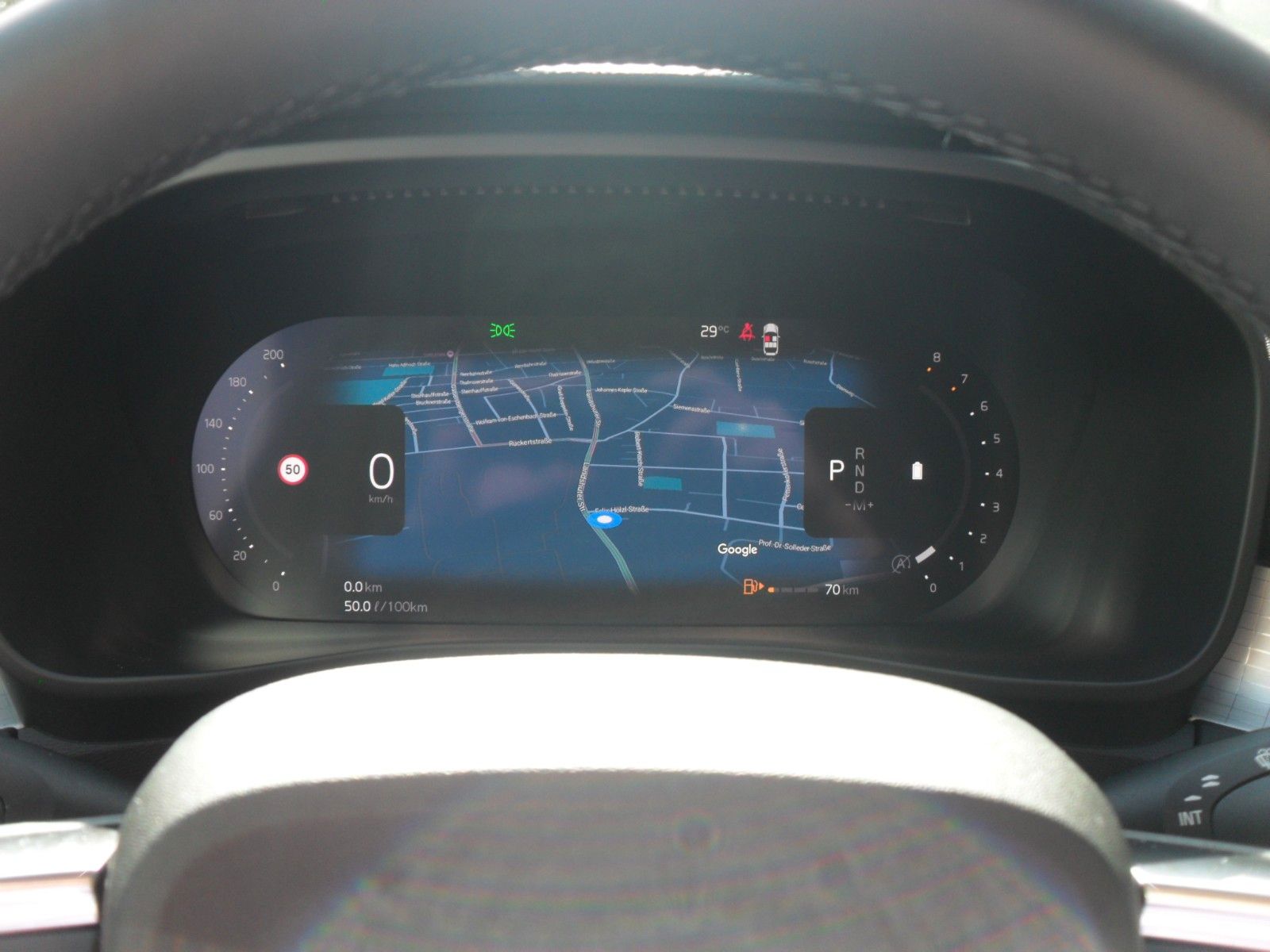 Fahrzeugabbildung Volvo XC 40 B4 Core