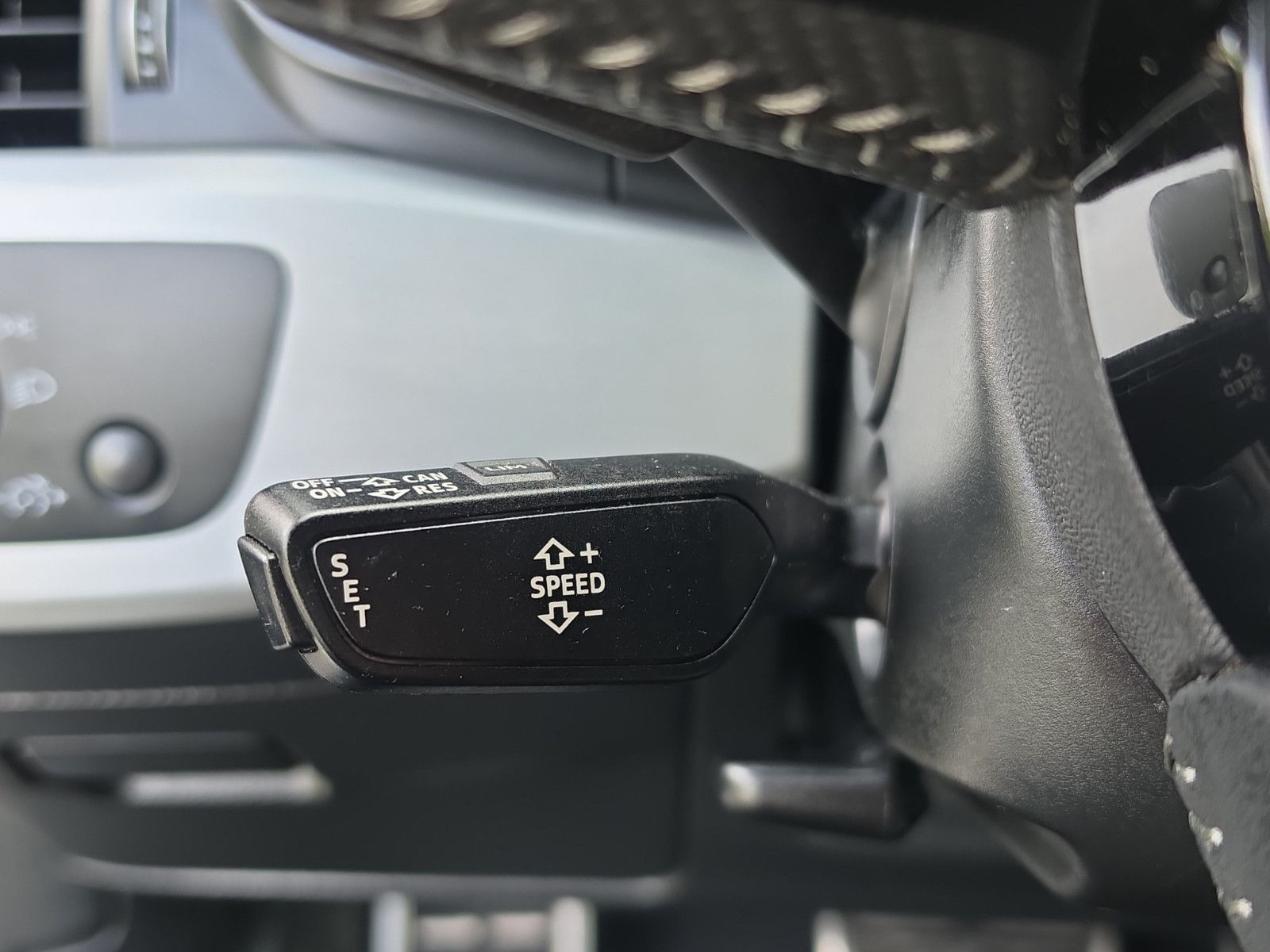 Fahrzeugabbildung Audi A5 Cabriolet Sport S-Line Automatik Navi Leder