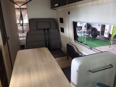 Chausson V 594 F&S Line MJ 26, Automatik