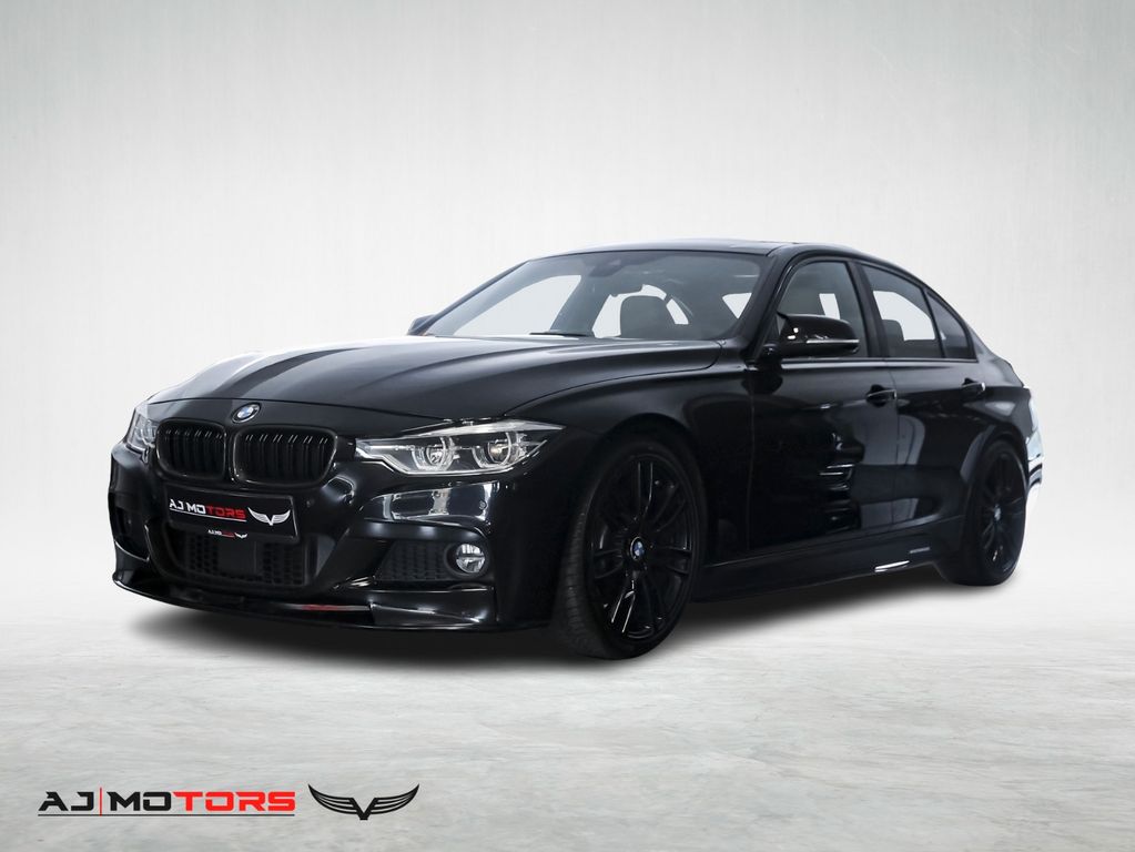 Image of BMW 330
