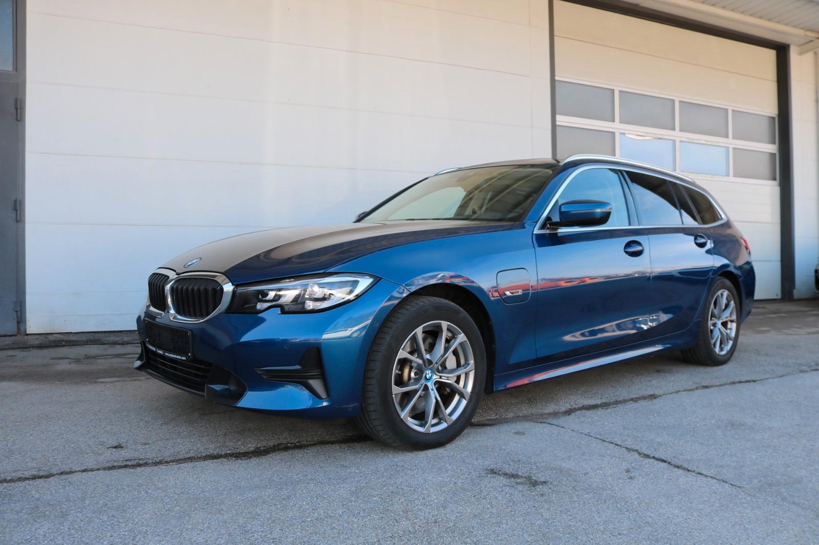 BMW 330e xDrive*Tour.*Sport Line*Autom.*Rückfahrka.*