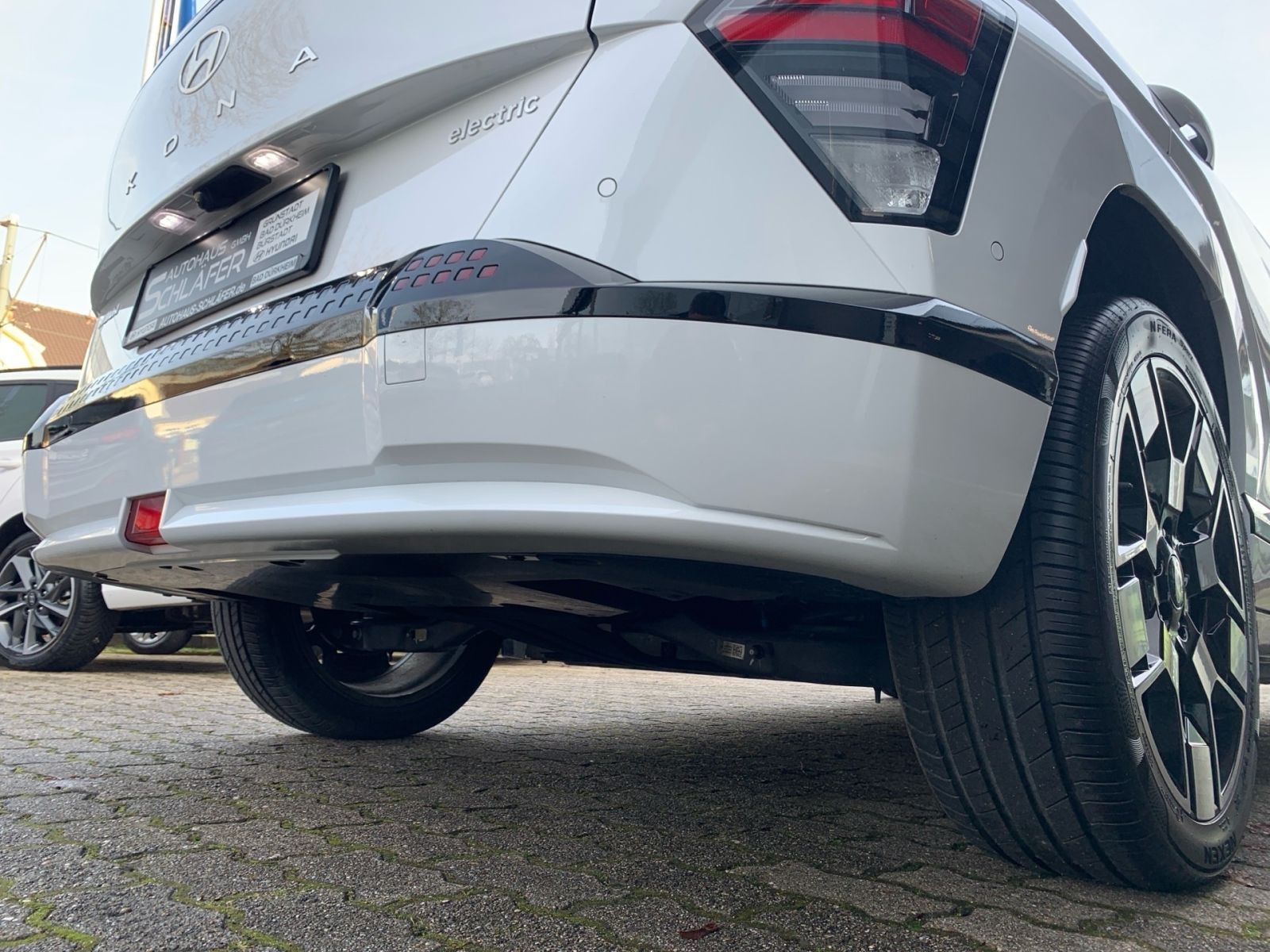 Fahrzeugabbildung Hyundai KONA Prime Elektro 65,4 kWh Sitz el.SD BOSE Assi