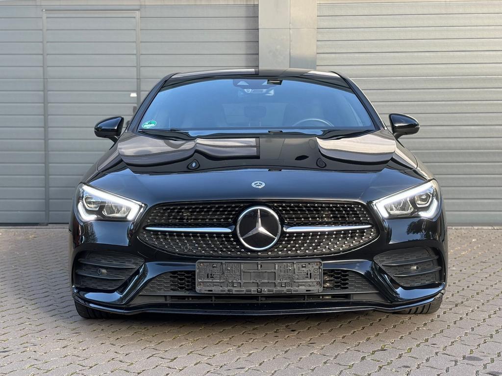 Mercedes-Benz CLA 220 Shooting Brake