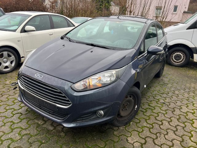 Ford Fiesta 1.0 Turbo Trend    MOTORSCHADEN