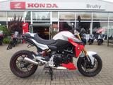 BMW F900R Sport *1.Hand*alle Pakete*Garantie*Arrow* - Offers