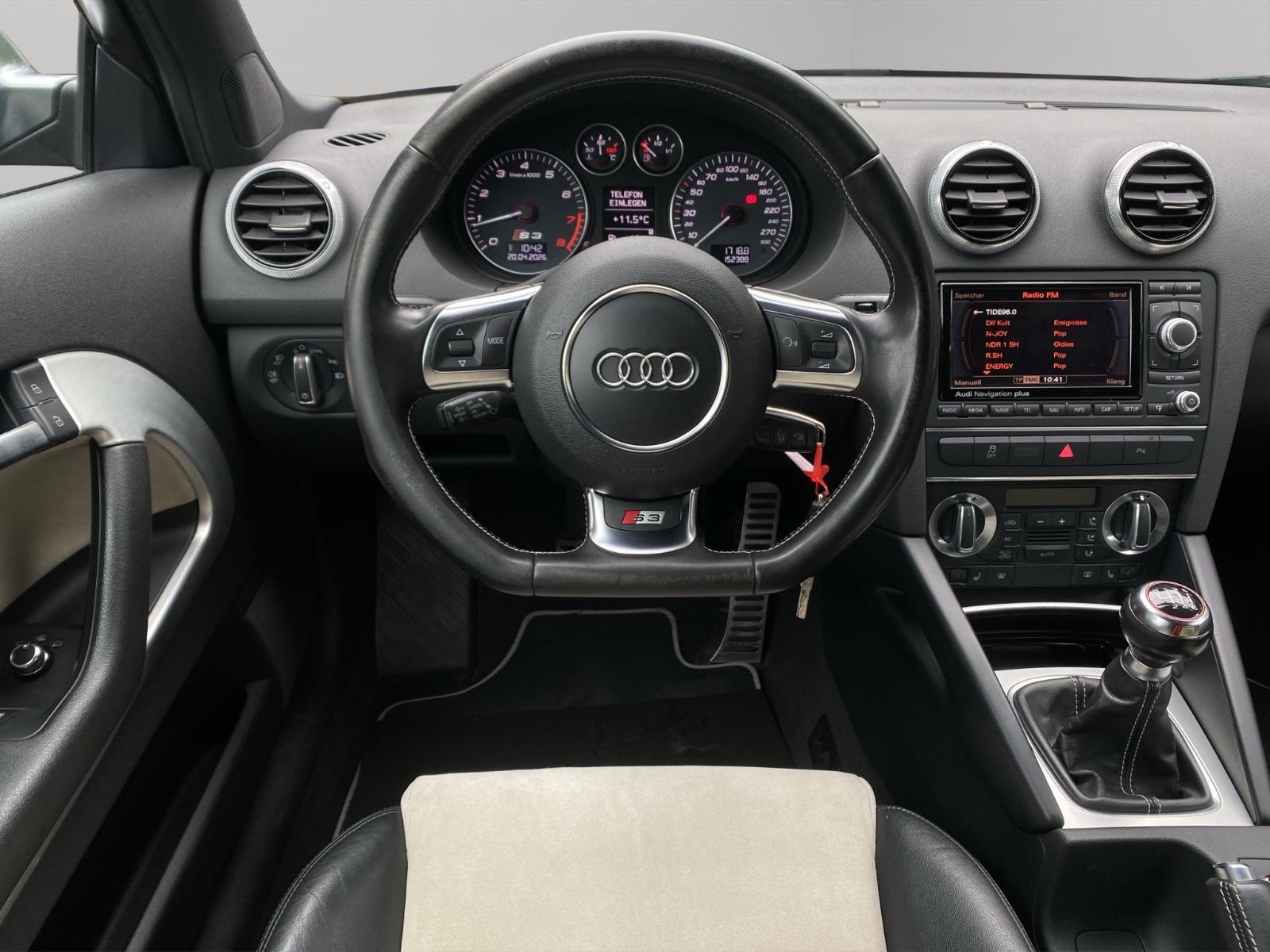 Audi S3 2.0 TFSI 265 ch BVM quattro / Alcantara-Cuir / Xénon / GPS MMI Plus / Sièges chauffants