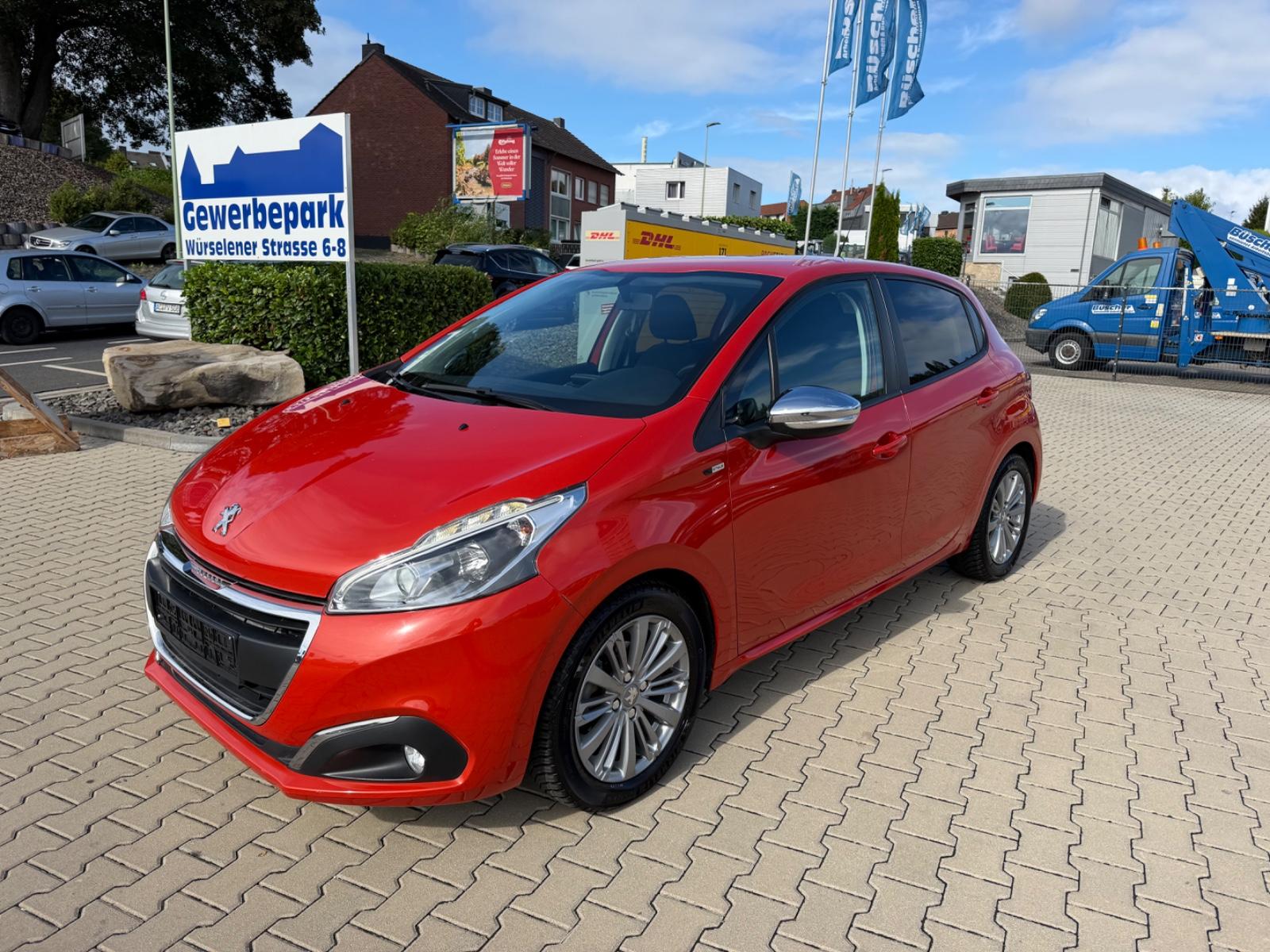 Peugeot 208 1.2 Style PureTech 82 Navi