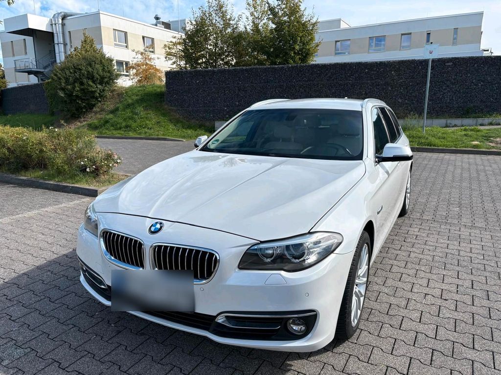 Image of BMW 520