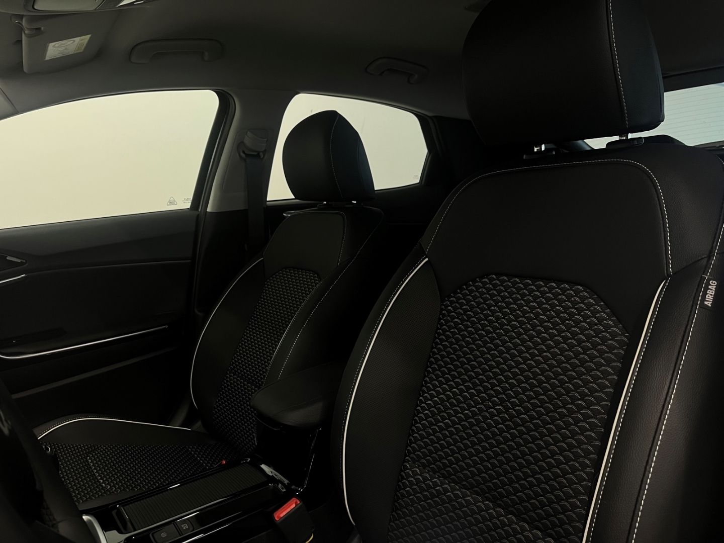 Fahrzeugabbildung Kia XCeed Vision Teilleder Rückf Kamera Lane Assist