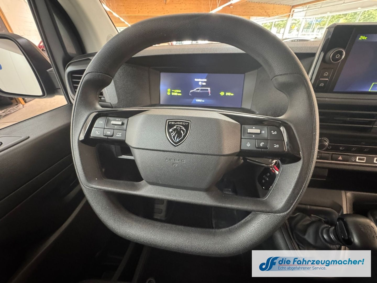 Fahrzeugabbildung Peugeot Expert Kasten Standard 1.5 BlueHDi 120 FAP EU6d