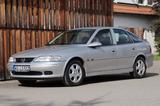 Opel Vectra 1.6 16V Edition 100  - Opel Vectra Edition-100