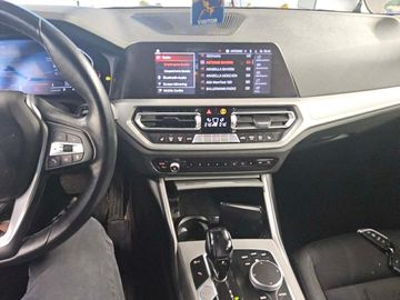 BMW 320 - 8