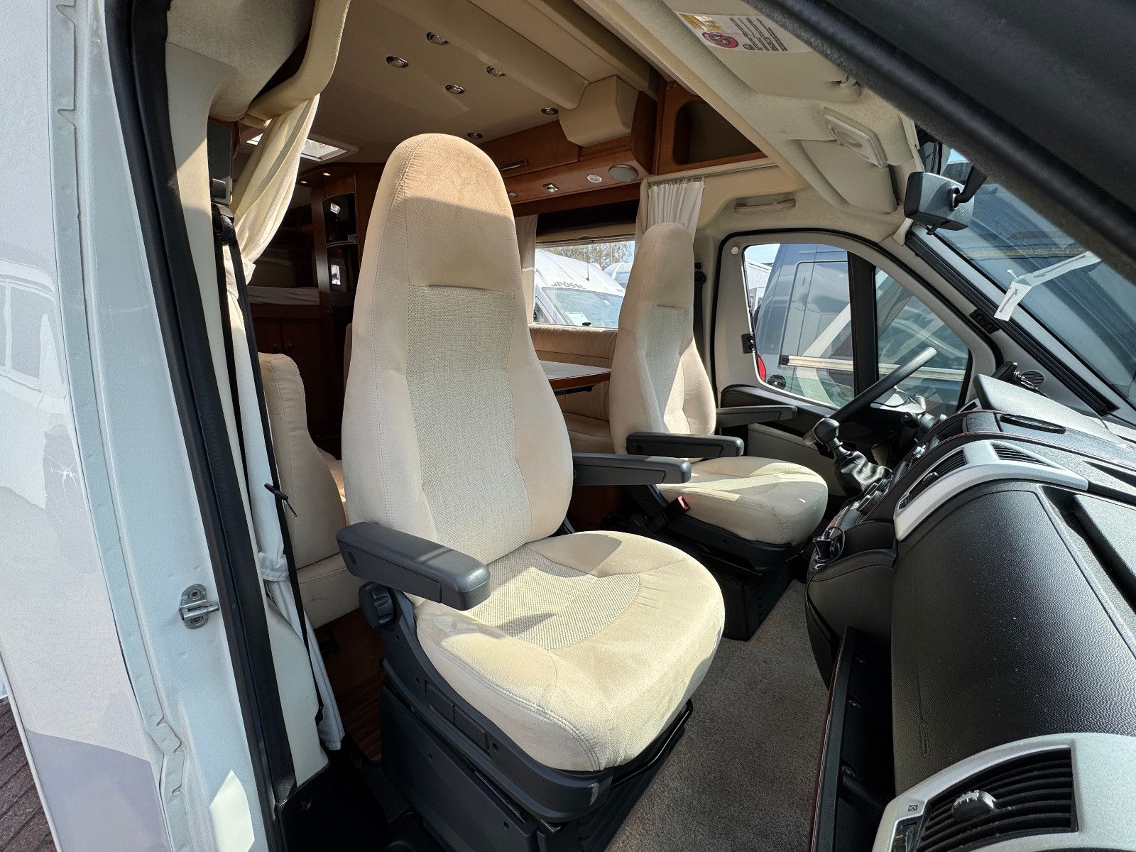 Fahrzeugabbildung Carthago TOURER C1 T 145 H FIAT DUCATO MAXI SOLAR TV SAT