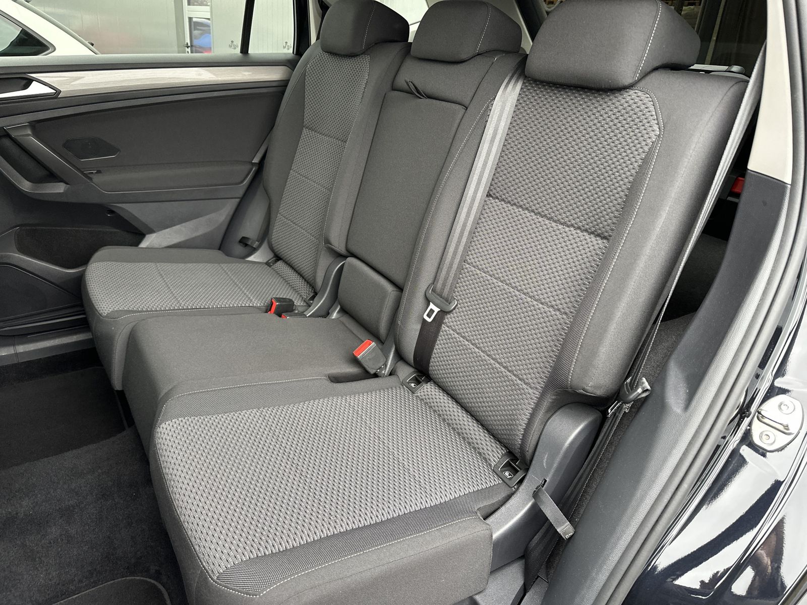 Fahrzeugabbildung Volkswagen Tiguan Allspace 2.0 TDI DSG CL NAV+LED+VC+ACC+PP