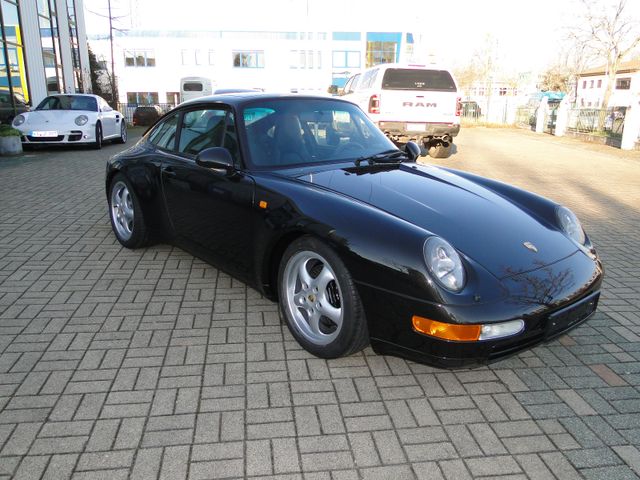 Porsche 993 Carrera Coupé