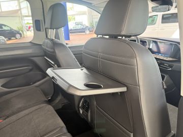 Volkswagen Caddy Maxi 1.5TSI DSG STYLE LED ACC KAMERA AHK