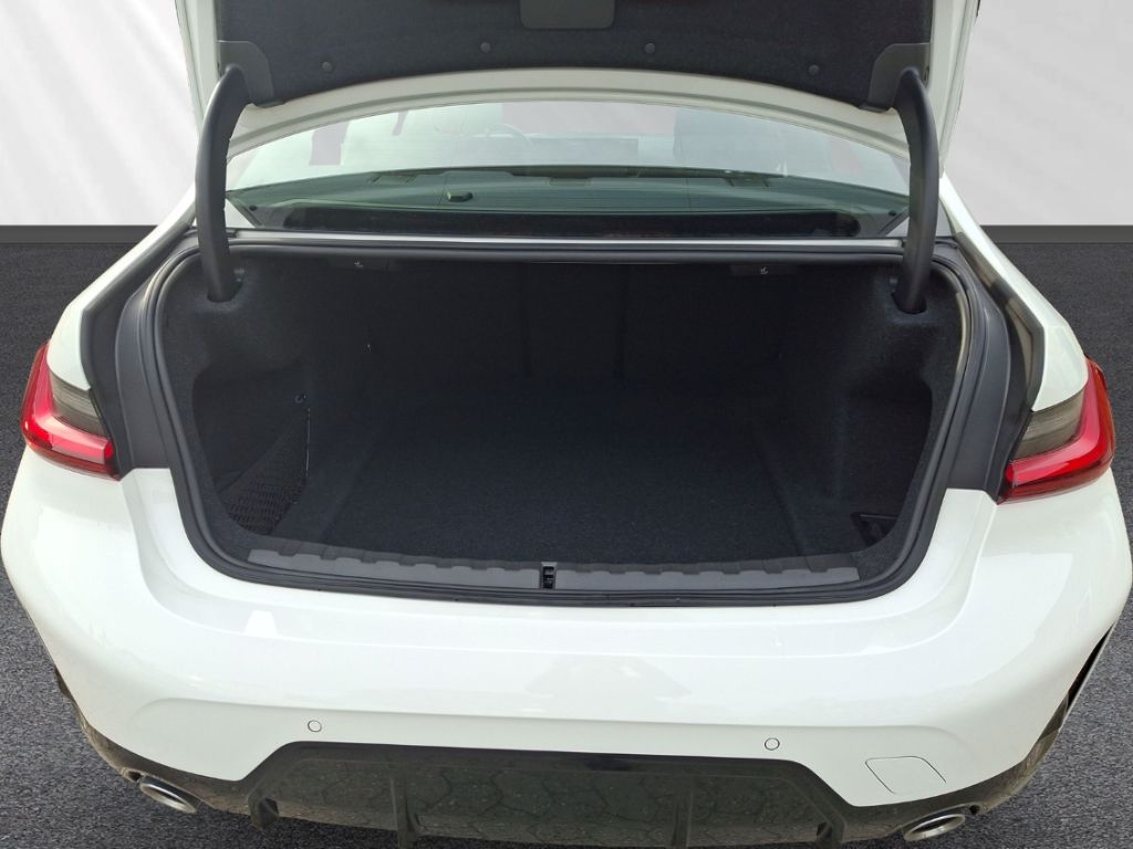 BMW 318 - Bild 14