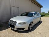 Audi A6 3.2 FSI tiptronic quattro Avant - Audi A6 aus 2005: 3.2