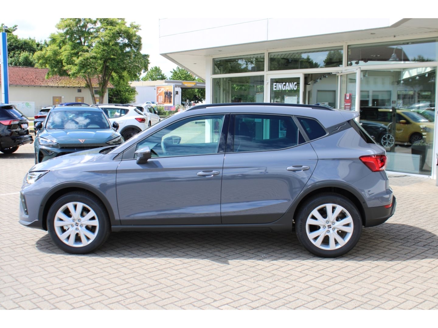 Fahrzeugabbildung SEAT Arona 1.5 TSI 110 kW FR DSG 10J Gar. ACC LED AHK